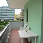 Poolside Bliss - Beahost Апартаменты *